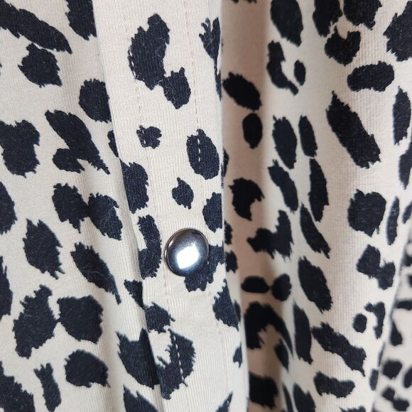 Susan Graver Animal print snap front Tie‎ front lined soft work blouse Size 1X - Picture 3 of 13